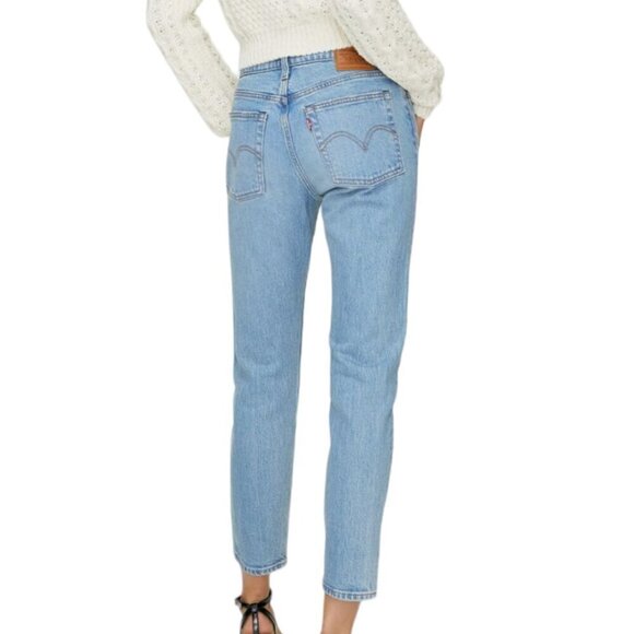 Levi's Wedgie Icon Fit Button Fly High Rise Casual Denim Skinny Jeans Blue 24 - Picture 1 of 11
